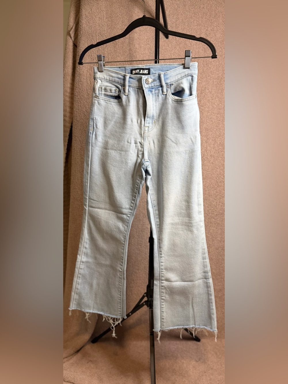 DKNY Jeans Williamsburg High Rise Wide Leg Crop Jeans 25 Light Wash Raw Hem